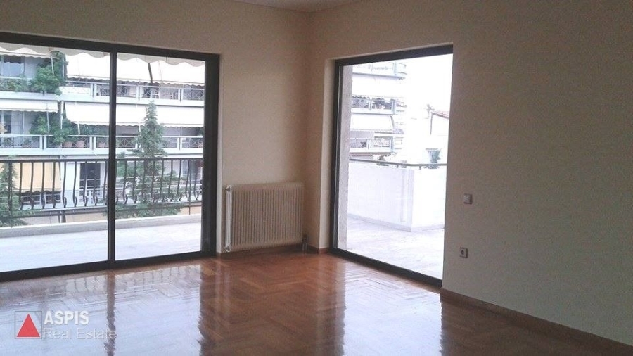 (Προς Πώληση) Κατοικία Οροφοδιαμέρισμα || Αθήνα Νότια/Γλυφάδα - 131 τ.μ, 545.000€ 