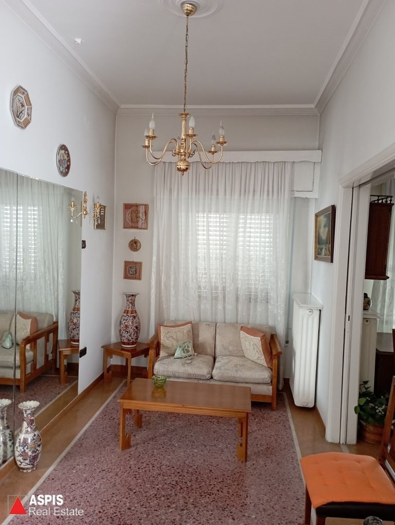 (For Sale) Residential Detached house || Athens Center/Ilioupoli - 160 Sq.m, 2 Bedrooms, 300.000€ 