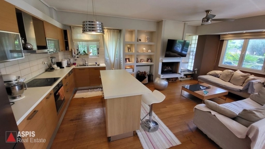 (For Sale) Residential Maisonette || East Attica/Voula - 140 Sq.m, 3 Bedrooms, 520.000€ 