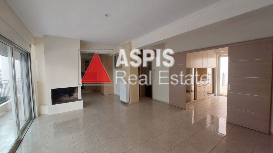 (For Sale) Residential Floor Apartment || Athens South/Glyfada - 110 Sq.m, 3 Bedrooms, 750.000€ 
