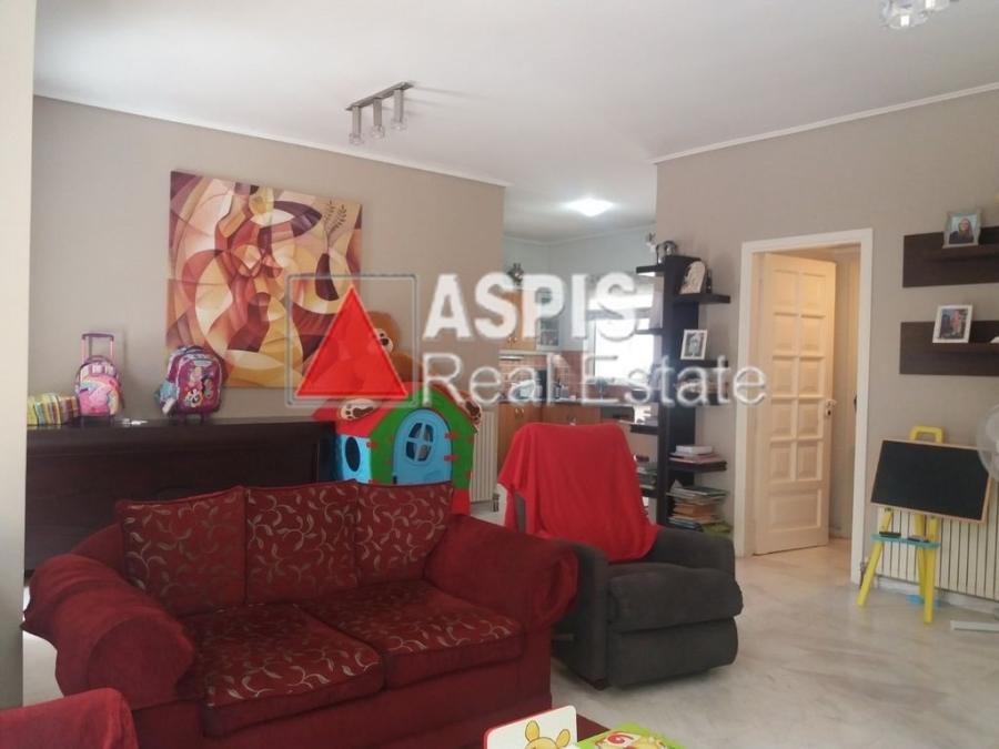 (For Sale) Residential Detached house || Athens South/Elliniko - 246 Sq.m, 3 Bedrooms, 870.000€ 