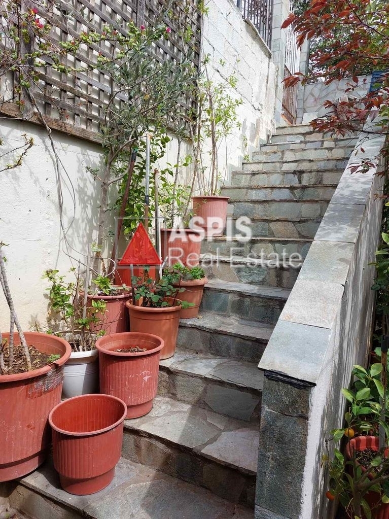 (For Sale) Residential Detached house || Athens South/Glyfada - 85 Sq.m, 2 Bedrooms, 270.000€ 