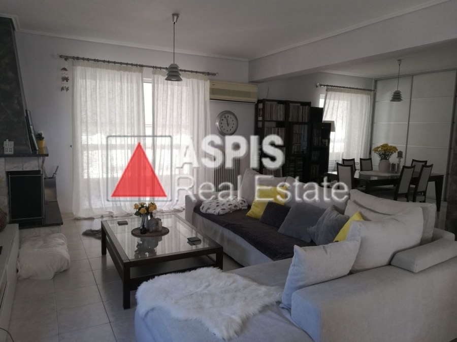 (For Sale) Residential Apartment || Athens South/Glyfada - 118 Sq.m, 2 Bedrooms, 490.000€ 