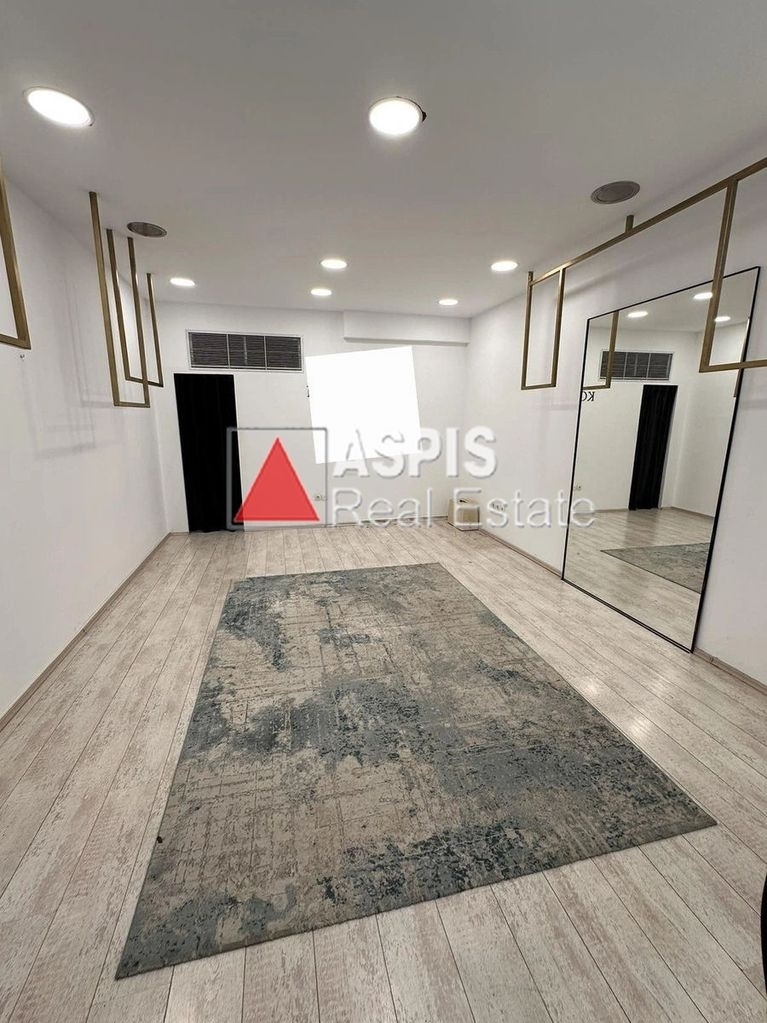 (For Rent) Commercial Retail Shop || Athens South/Glyfada - 34 Sq.m, 900€ 