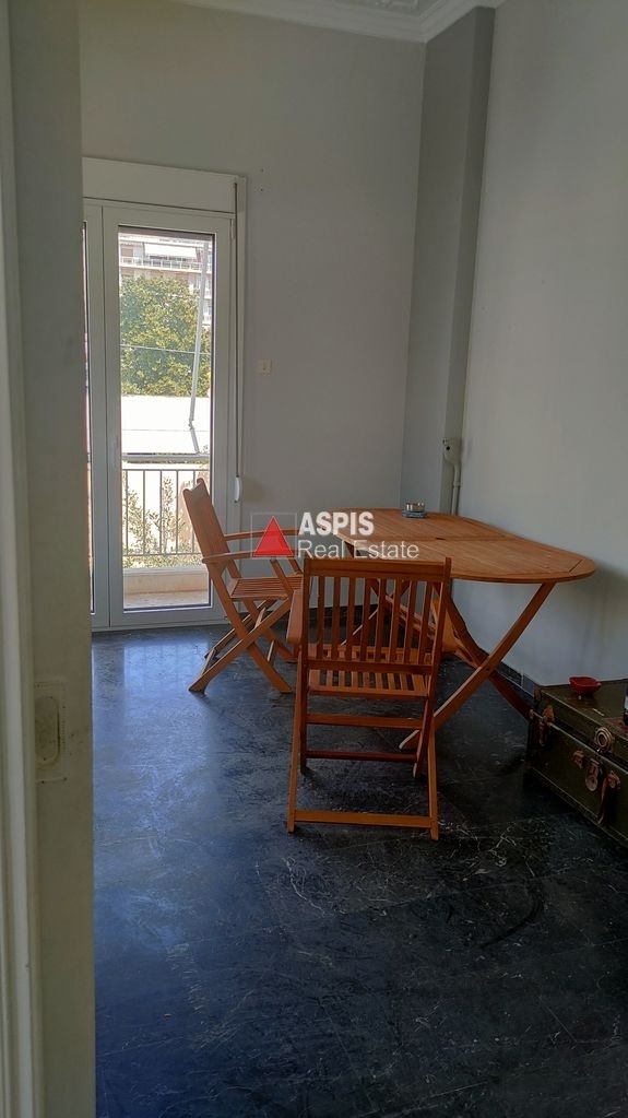 (For Sale) Residential Floor Apartment || Athens Center/Ilioupoli - 90 Sq.m, 3 Bedrooms, 240.000€ 
